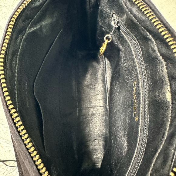 Chanel suede camera bag - Picture 5 of 9